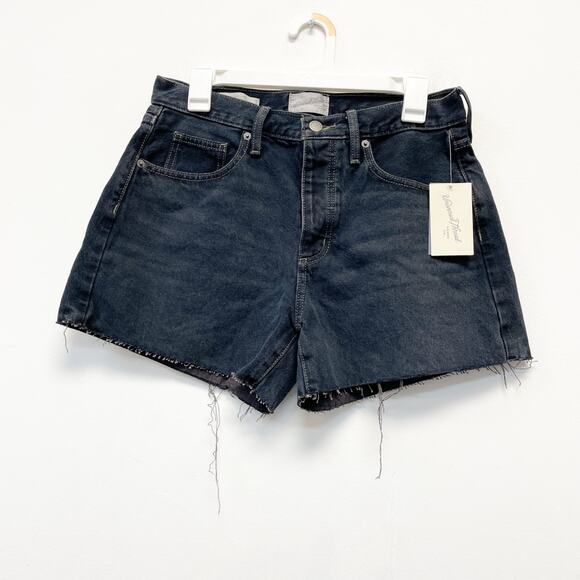 Universal Thread Women's High Rise Raw Hem Denim Shorts Black Size 4 - Picture 1 of 5
